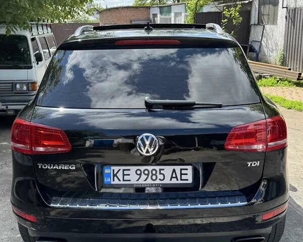 Чорний Фольксваген Туарег, об'ємом двигуна 2.97 л та пробігом 325 тис. км за 18000 $, фото 16 на Automoto.ua