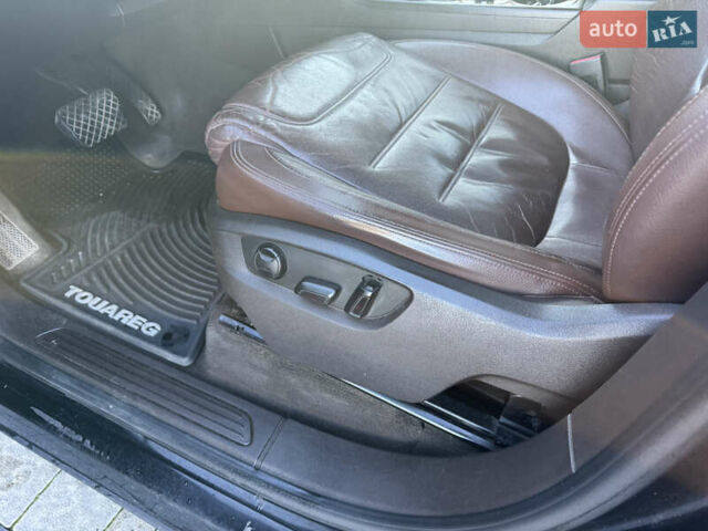 Черный Фольксваген Туарег, объемом двигателя 3 л и пробегом 285 тыс. км за 17000 $, фото 11 на Automoto.ua