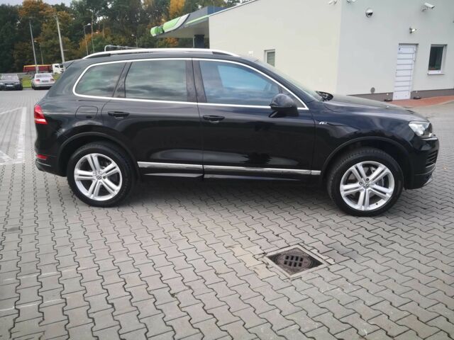 Черный Фольксваген Туарег, объемом двигателя 4.2 л и пробегом 89 тыс. км за 8700 $, фото 3 на Automoto.ua