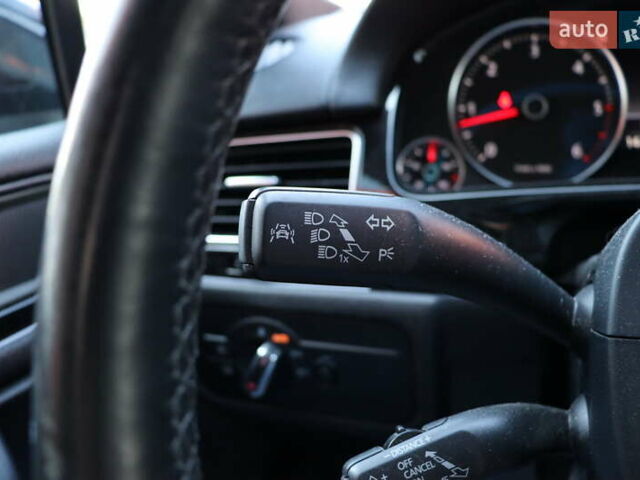 Черный Фольксваген Туарег, объемом двигателя 3 л и пробегом 142 тыс. км за 22900 $, фото 24 на Automoto.ua