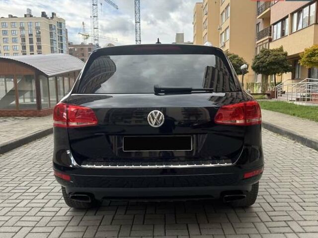 Фольксваген Туарег 2013 в Черновцах на Automoto.ua Черный Фольксваген Туарег, объемом двигателя 2.97 л и пробегом 250 тыс. км за 19900 $, фото 7 на Automoto.ua