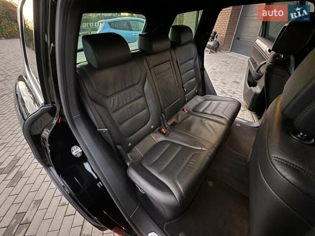 Фольксваген Туарег 2013 в Луцке на Automoto.ua Черный Фольксваген Туарег, объемом двигателя 2.97 л и пробегом 227 тыс. км за 22900 $, фото 16 на Automoto.ua