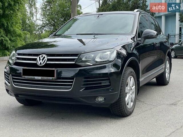 Чорний Фольксваген Туарег, об'ємом двигуна 2.97 л та пробігом 196 тис. км за 23500 $, фото 2 на Automoto.ua