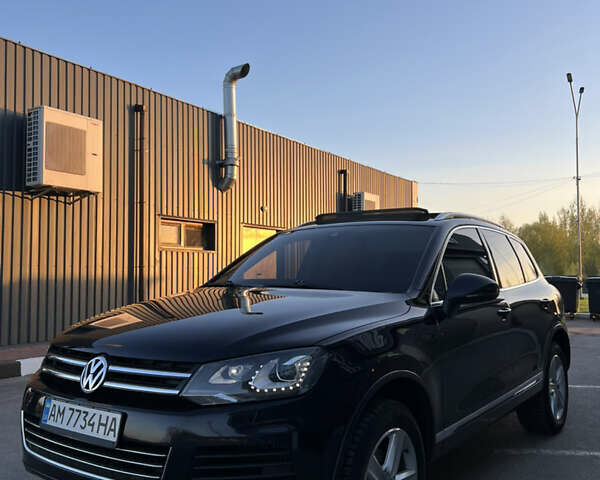Черный Фольксваген Туарег, объемом двигателя 3 л и пробегом 270 тыс. км за 23200 $, фото 2 на Automoto.ua