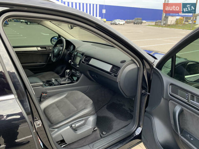 Чорний Фольксваген Туарег, об'ємом двигуна 2.97 л та пробігом 325 тис. км за 19500 $, фото 8 на Automoto.ua