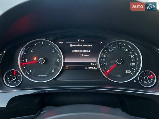 Черный Фольксваген Туарег, объемом двигателя 2.97 л и пробегом 259 тыс. км за 15900 $, фото 17 на Automoto.ua