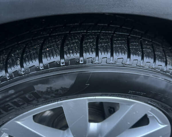 Черный Фольксваген Туарег, объемом двигателя 2.97 л и пробегом 201 тыс. км за 16500 $, фото 7 на Automoto.ua