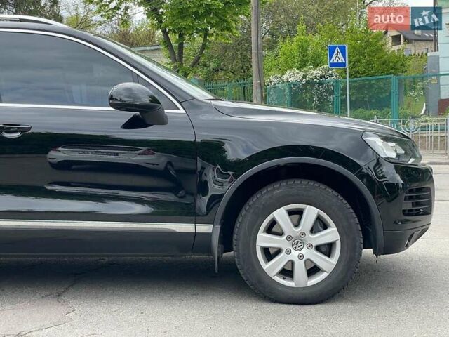 Чорний Фольксваген Туарег, об'ємом двигуна 2.97 л та пробігом 196 тис. км за 23500 $, фото 6 на Automoto.ua