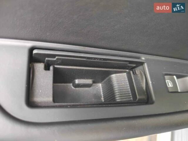 Чорний Фольксваген Туарег, об'ємом двигуна 2.97 л та пробігом 292 тис. км за 22500 $, фото 2 на Automoto.ua