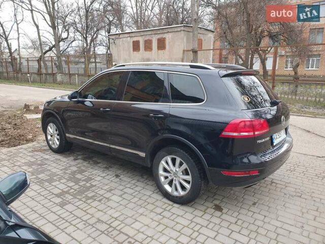Черный Фольксваген Туарег, объемом двигателя 2.97 л и пробегом 185 тыс. км за 21500 $, фото 3 на Automoto.ua