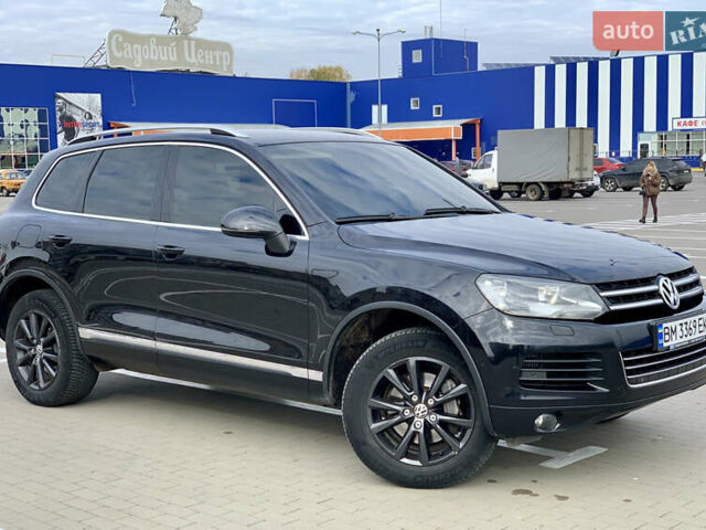 Чорний Фольксваген Туарег, об'ємом двигуна 2.97 л та пробігом 325 тис. км за 19500 $, фото 2 на Automoto.ua