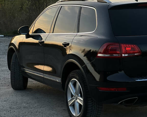 Черный Фольксваген Туарег, объемом двигателя 3 л и пробегом 270 тыс. км за 23200 $, фото 26 на Automoto.ua