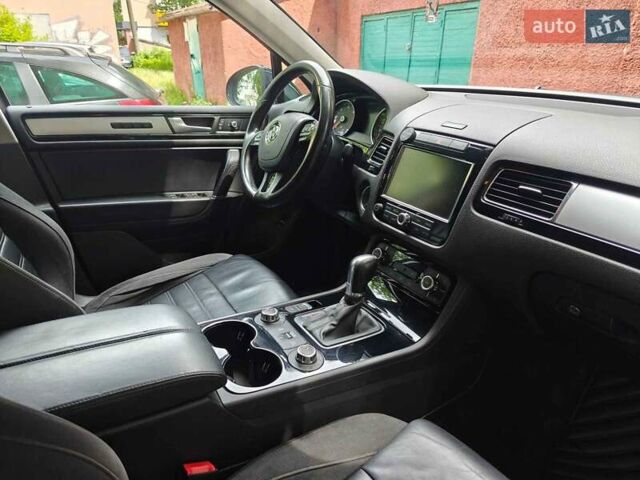 Чорний Фольксваген Туарег, об'ємом двигуна 2.97 л та пробігом 292 тис. км за 22500 $, фото 16 на Automoto.ua