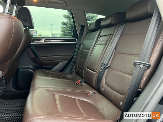 Чорний Фольксваген Туарег, об'ємом двигуна 3 л та пробігом 191 тис. км за 25300 $, фото 11 на Automoto.ua