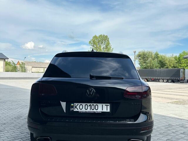 Фольксваген Туарег 2013 в Иршава на Automoto.ua Черный Фольксваген Туарег, объемом двигателя 3 л и пробегом 293 тыс. км за 20500 $, фото 2 на Automoto.ua