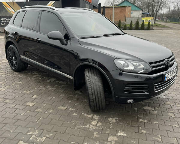 Черный Фольксваген Туарег, объемом двигателя 2.97 л и пробегом 157 тыс. км за 24500 $, фото 3 на Automoto.ua