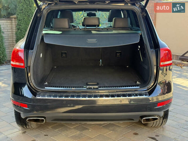 Фольксваген Туарег 2013 в Черновцах на Automoto.ua Черный Фольксваген Туарег, объемом двигателя 2.97 л и пробегом 276 тыс. км за 18900 $, фото 59 на Automoto.ua