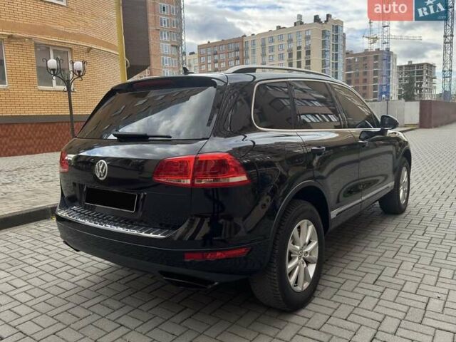 Фольксваген Туарег 2013 в Черновцах на Automoto.ua Черный Фольксваген Туарег, объемом двигателя 2.97 л и пробегом 250 тыс. км за 19900 $, фото 8 на Automoto.ua