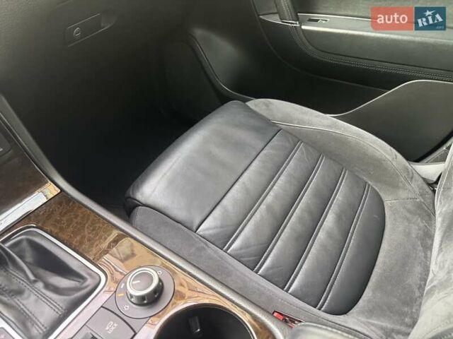 Фольксваген Туарег 2013 в Черновцах на Automoto.ua Черный Фольксваген Туарег, объемом двигателя 2.97 л и пробегом 250 тыс. км за 19900 $, фото 26 на Automoto.ua