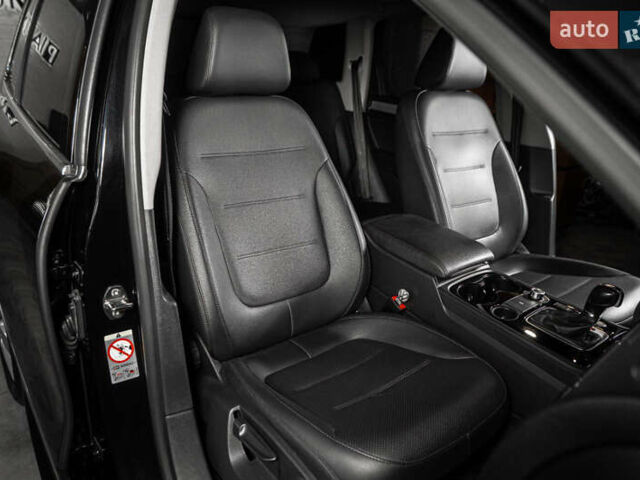 Чорний Фольксваген Туарег, об'ємом двигуна 2.97 л та пробігом 163 тис. км за 21900 $, фото 27 на Automoto.ua