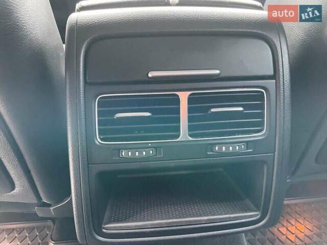 Чорний Фольксваген Туарег, об'ємом двигуна 2.97 л та пробігом 196 тис. км за 23500 $, фото 20 на Automoto.ua