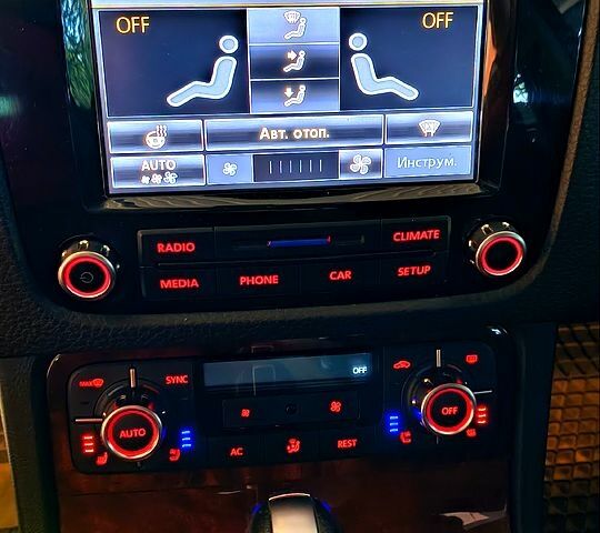 Черный Фольксваген Туарег, объемом двигателя 3 л и пробегом 199 тыс. км за 19800 $, фото 13 на Automoto.ua