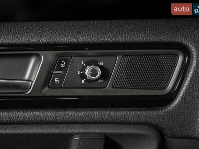 Чорний Фольксваген Туарег, об'ємом двигуна 2.97 л та пробігом 163 тис. км за 21900 $, фото 22 на Automoto.ua