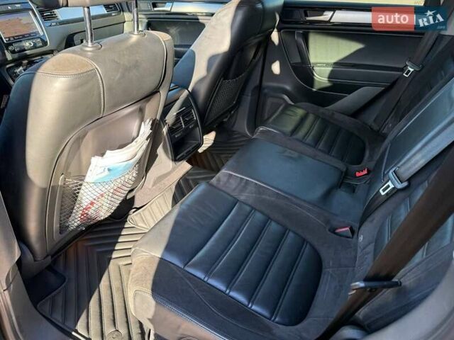 Черный Фольксваген Туарег, объемом двигателя 2.97 л и пробегом 298 тыс. км за 20799 $, фото 15 на Automoto.ua