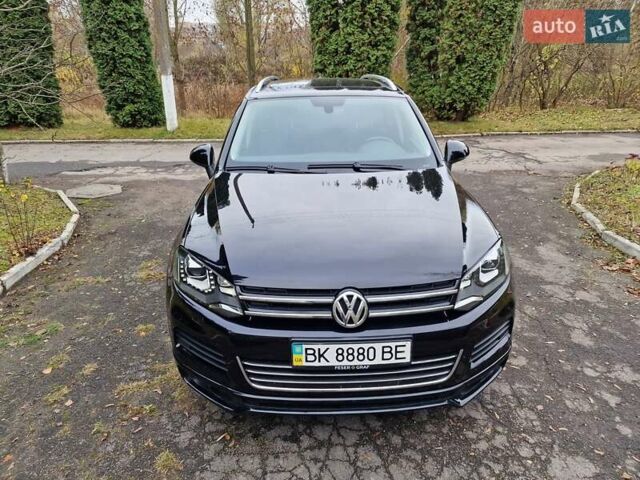 Черный Фольксваген Туарег, объемом двигателя 3 л и пробегом 209 тыс. км за 24999 $, фото 6 на Automoto.ua