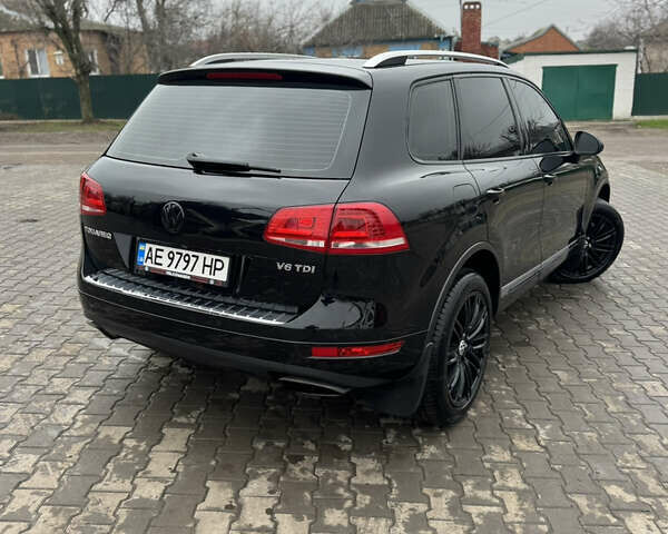 Черный Фольксваген Туарег, объемом двигателя 2.97 л и пробегом 157 тыс. км за 24500 $, фото 4 на Automoto.ua