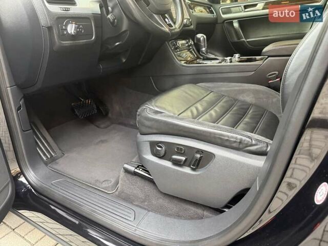 Фольксваген Туарег 2013 в Черновцах на Automoto.ua Черный Фольксваген Туарег, объемом двигателя 2.97 л и пробегом 250 тыс. км за 19900 $, фото 28 на Automoto.ua