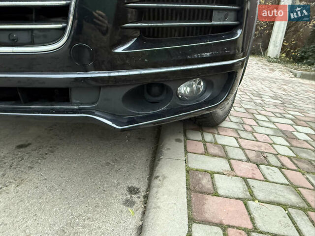 Чорний Фольксваген Туарег, об'ємом двигуна 4.13 л та пробігом 258 тис. км за 28500 $, фото 35 на Automoto.ua