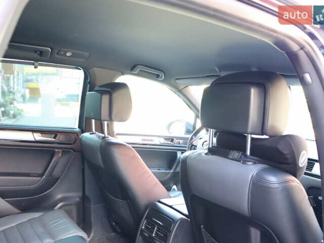 Черный Фольксваген Туарег, объемом двигателя 3 л и пробегом 142 тыс. км за 22900 $, фото 43 на Automoto.ua