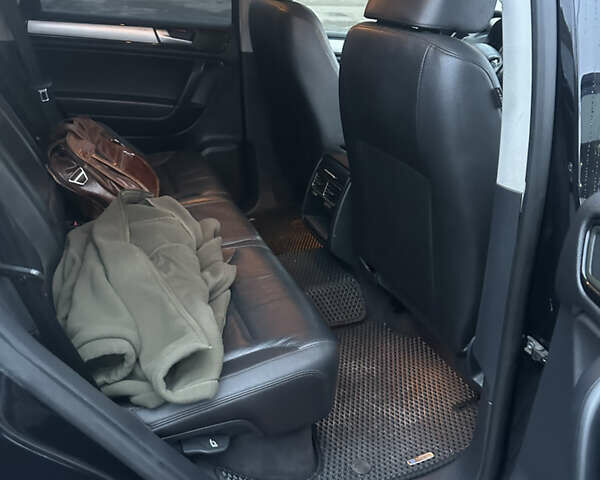 Черный Фольксваген Туарег, объемом двигателя 2.97 л и пробегом 201 тыс. км за 16500 $, фото 5 на Automoto.ua