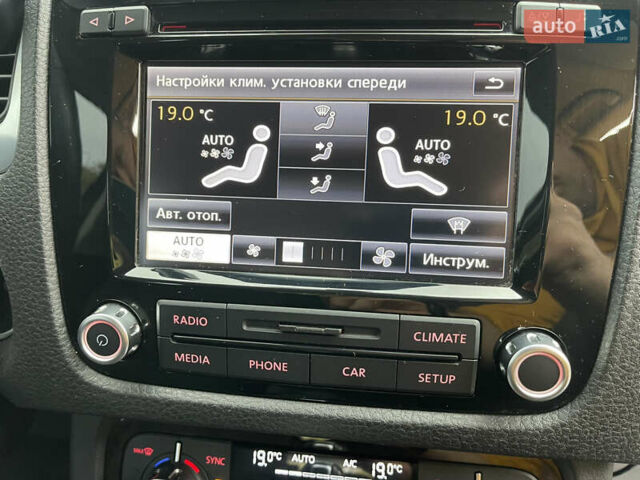 Фольксваген Туарег 2013 у Києві на Automoto.ua Чорний Фольксваген Туарег, об'ємом двигуна 2.97 л та пробігом 244 тис. км за 19200 $, фото 16 на Automoto.ua