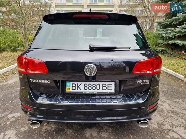 Черный Фольксваген Туарег, объемом двигателя 3 л и пробегом 209 тыс. км за 24999 $, фото 4 на Automoto.ua