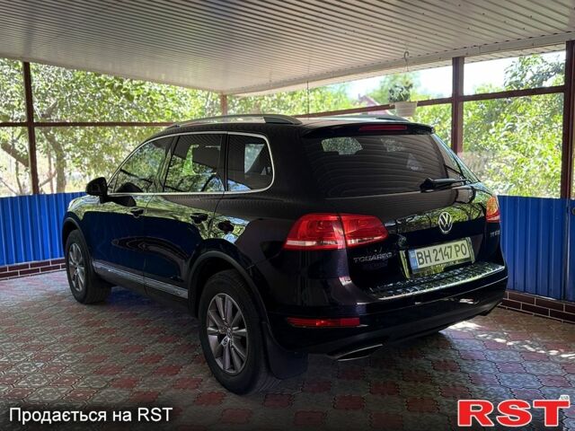 Черный Фольксваген Туарег, объемом двигателя 3 л и пробегом 199 тыс. км за 19800 $, фото 3 на Automoto.ua