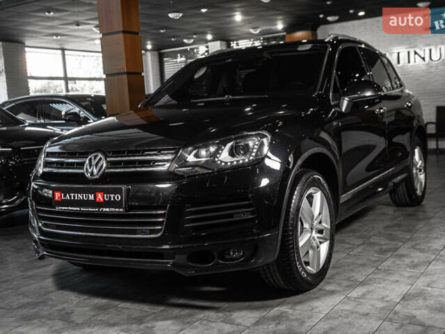 Чорний Фольксваген Туарег, об'ємом двигуна 2.97 л та пробігом 163 тис. км за 21900 $, фото 1 на Automoto.ua