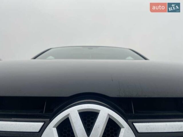 Черный Фольксваген Туарег, объемом двигателя 2.97 л и пробегом 348 тыс. км за 19500 $, фото 40 на Automoto.ua