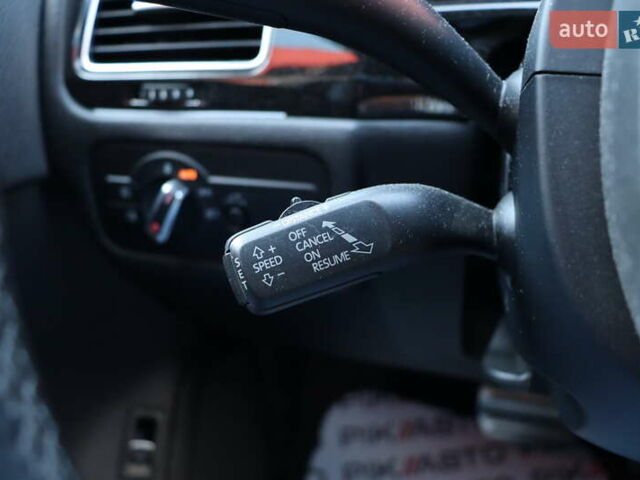 Черный Фольксваген Туарег, объемом двигателя 3 л и пробегом 142 тыс. км за 22900 $, фото 25 на Automoto.ua