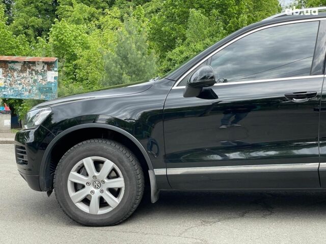 Чорний Фольксваген Туарег, об'ємом двигуна 3 л та пробігом 197 тис. км за 27490 $, фото 15 на Automoto.ua