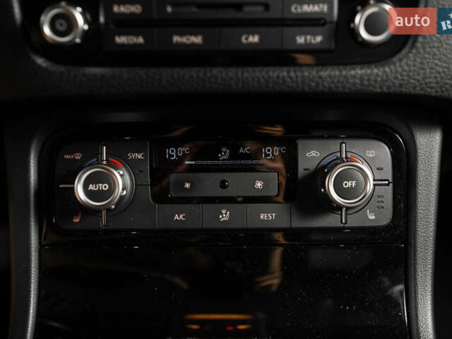 Чорний Фольксваген Туарег, об'ємом двигуна 2.97 л та пробігом 163 тис. км за 21900 $, фото 8 на Automoto.ua