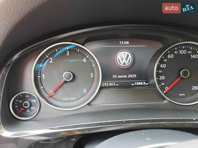 Чорний Фольксваген Туарег, об'ємом двигуна 2.97 л та пробігом 292 тис. км за 22500 $, фото 9 на Automoto.ua