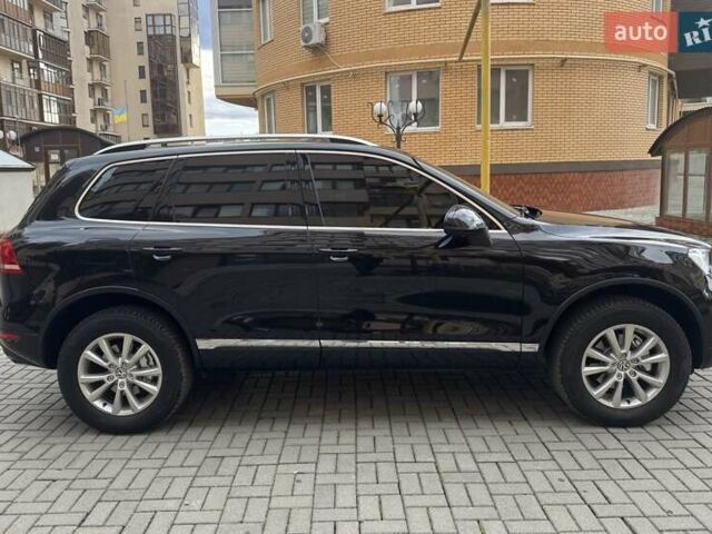 Фольксваген Туарег 2013 в Черновцах на Automoto.ua Черный Фольксваген Туарег, объемом двигателя 2.97 л и пробегом 250 тыс. км за 19900 $, фото 9 на Automoto.ua