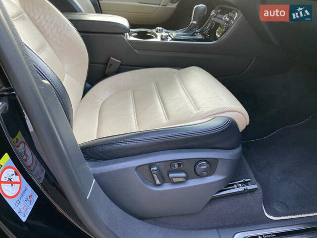 Черный Фольксваген Туарег, объемом двигателя 2.97 л и пробегом 185 тыс. км за 22999 $, фото 38 на Automoto.ua