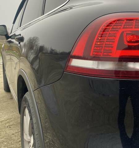 Черный Фольксваген Туарег, объемом двигателя 2.97 л и пробегом 348 тыс. км за 19500 $, фото 66 на Automoto.ua