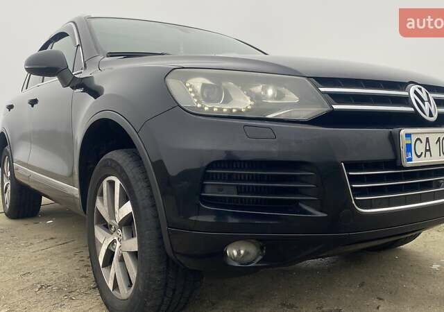 Черный Фольксваген Туарег, объемом двигателя 2.97 л и пробегом 348 тыс. км за 19500 $, фото 2 на Automoto.ua