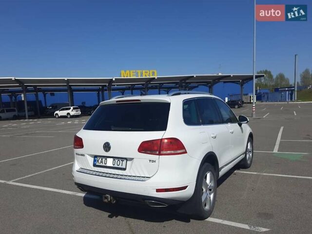 Черный Фольксваген Туарег, объемом двигателя 3 л и пробегом 222 тыс. км за 22000 $, фото 7 на Automoto.ua