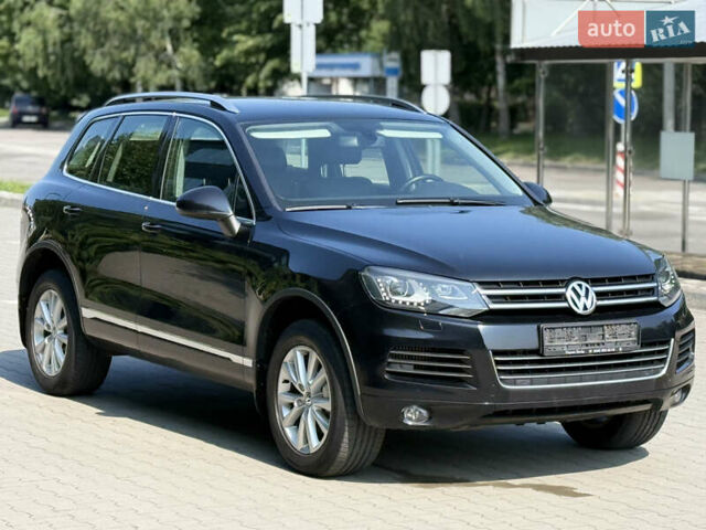 Черный Фольксваген Туарег, объемом двигателя 2.97 л и пробегом 240 тыс. км за 21500 $, фото 2 на Automoto.ua