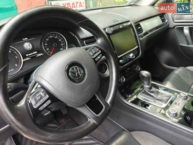 Чорний Фольксваген Туарег, об'ємом двигуна 2.97 л та пробігом 292 тис. км за 22500 $, фото 11 на Automoto.ua